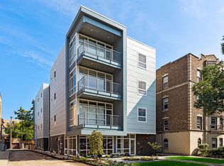 2211 Maple Ave #403, Evanston, IL 60201
