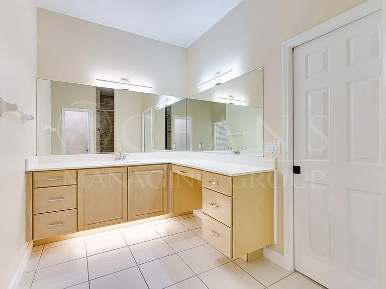 4013 Cree Dr — Photo 28