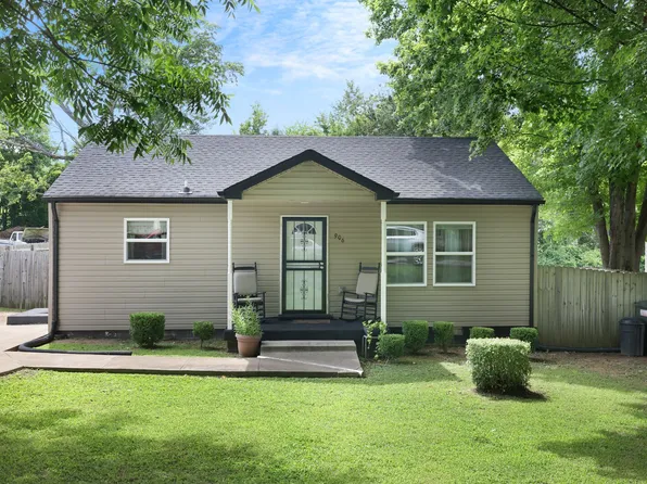 906 W Happy Hollow Dr, Clarksville, TN 37040
