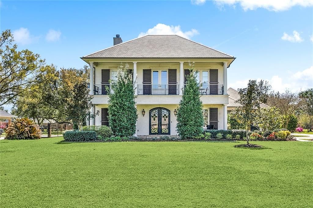 70 Elmwood Dr, Destrehan, LA 70047 | Zillow