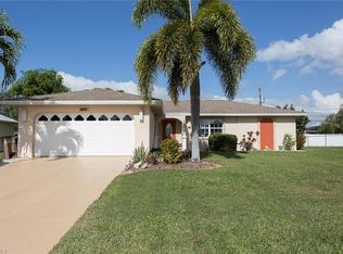 609 SE 27th St, Cape Coral, FL 33904