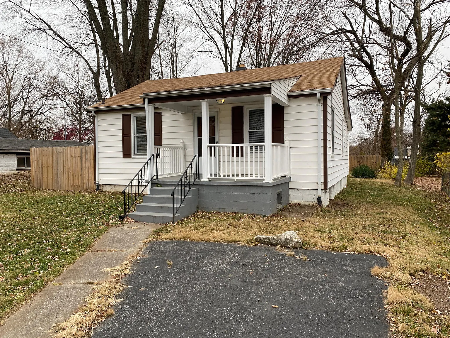 2251 Wengler Ave photo 1