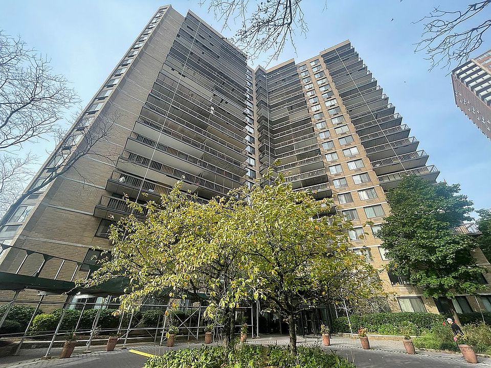 1st image of 13835 Elder Ave APT 4DA