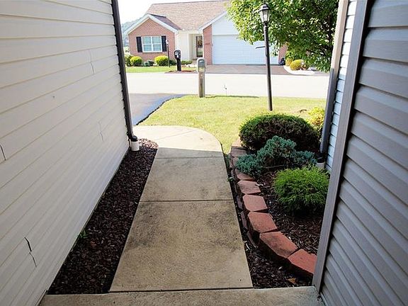 4th image of 206 Tralee Dr