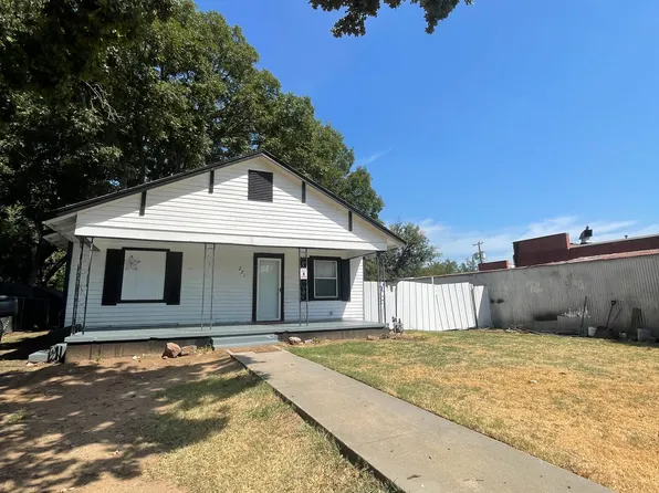 221 S Philadelphia Ave, Shawnee, OK 74801