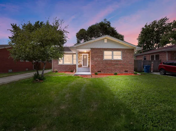 712 Campbell Ave, Chicago Heights, IL 60411