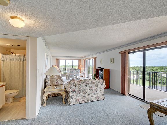 3rd image of 10044 S Ocean Dr APT 501