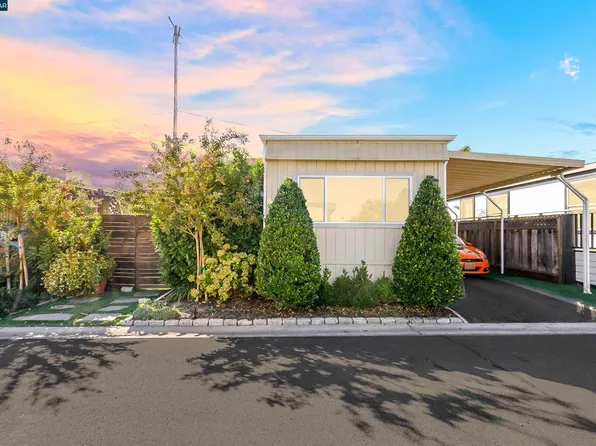 185 Suez Dr, Martinez, CA 94553