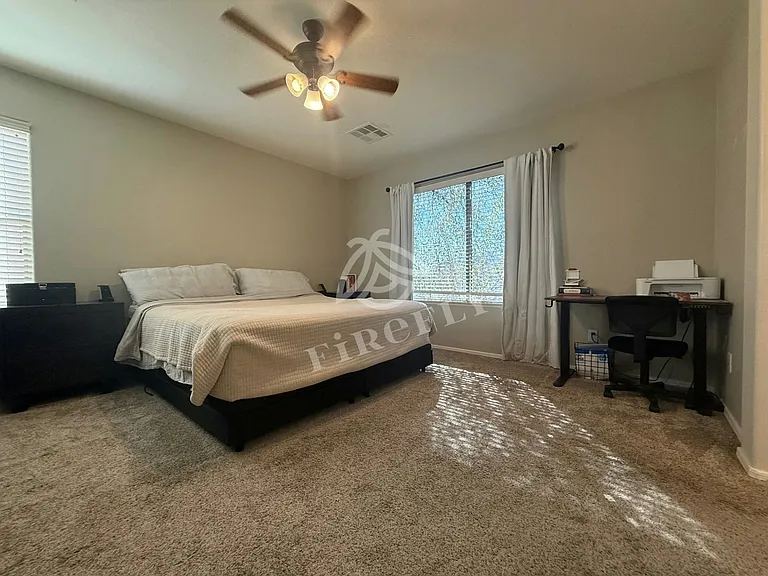 6509 W Red Fox Rd — Photo 13