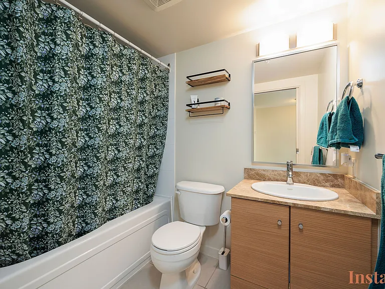 977 Mainland St #603 — Photo 20