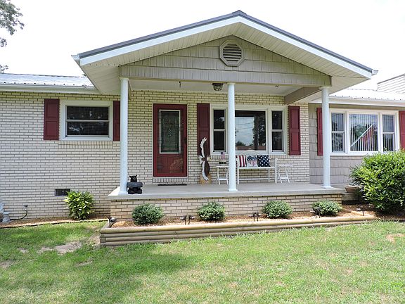 5th image of 68 Circle Dr