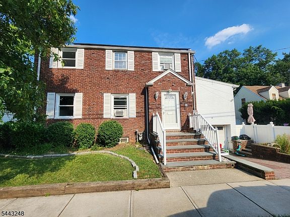 2nd image of 367 Palisade Rd