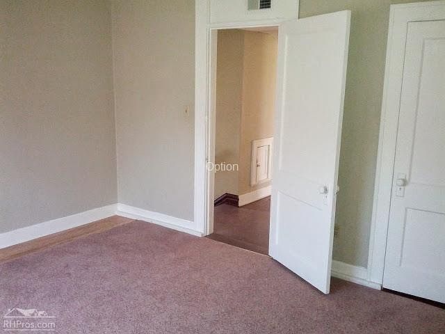 1st image of 110 N River Blvd APT B