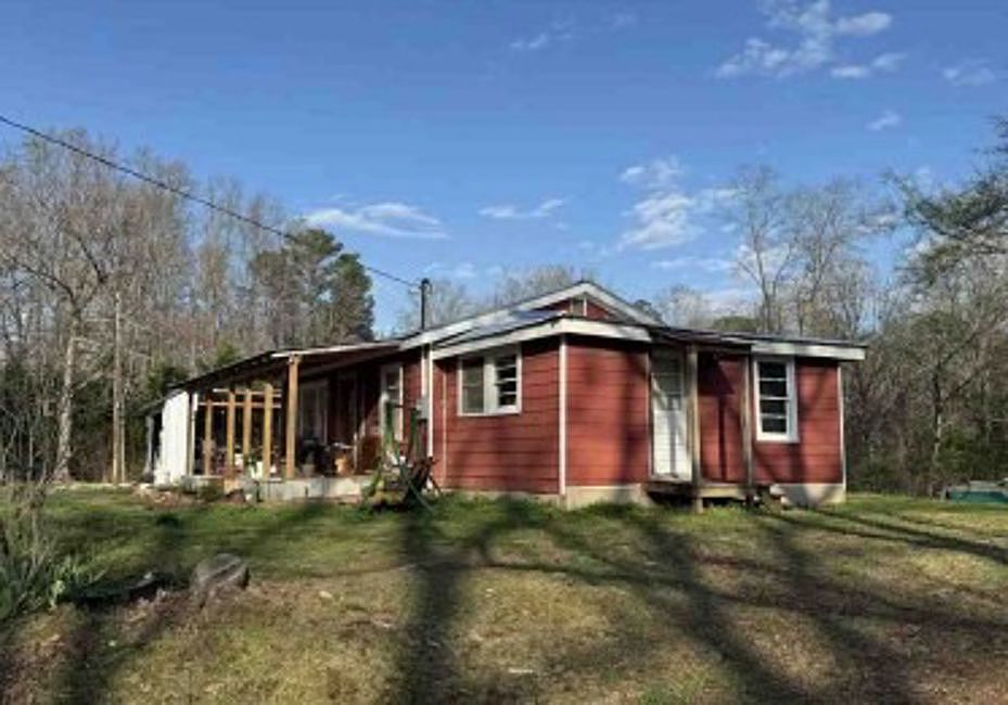 1st image of 315 Burgess Rd W