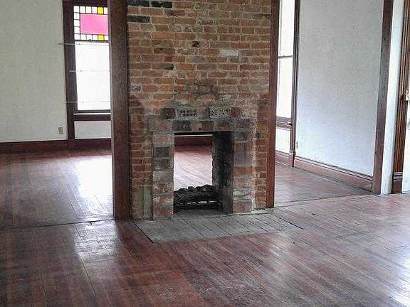 FIREPLACE FACADE
