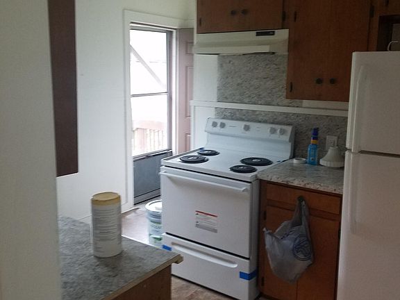 5th image of 1003 N Lantana Dr