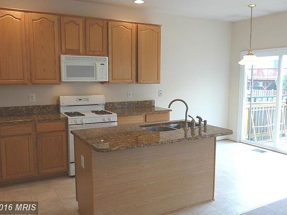 5th image of 2457 Wheat Meadow Cir