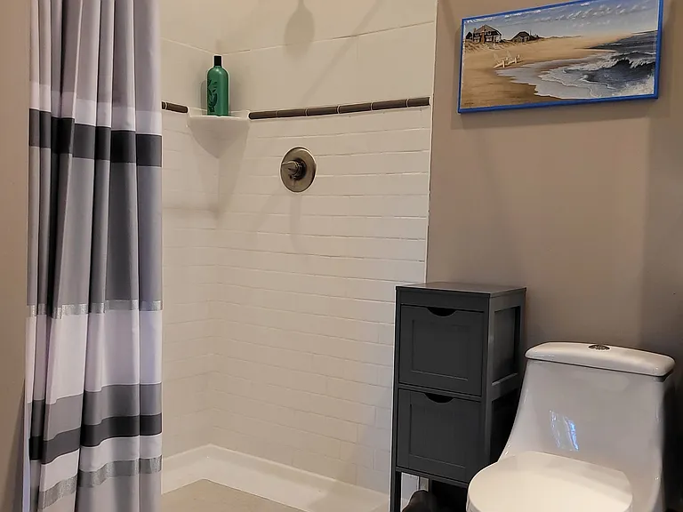 721 Claire Ln — Photo 26