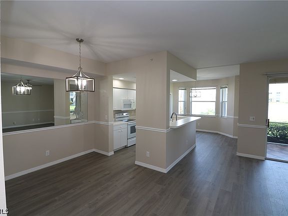 3rd image of 14121 Brant Point Cir #1106