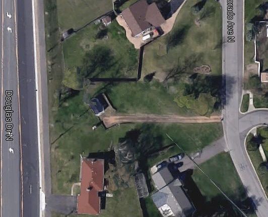 3rd image of 11090 Douglas Dr N