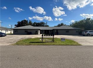 12369-12377 1st St #E, Fort Myers, FL 33905