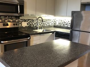1052 S Kingshighway Blvd #F, Saint Louis, MO