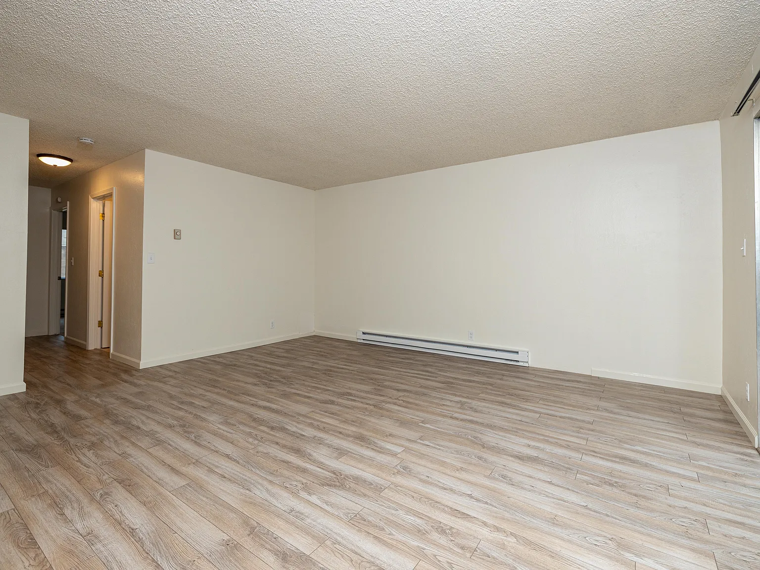 46711 Crawford St — Photo 4