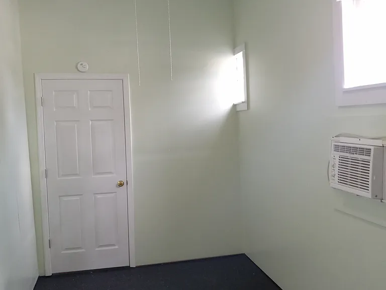 605 Herald St — Photo 34