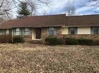 102 Lakeview Dr, Dixon, KY 42409