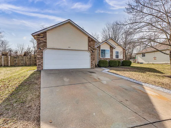 312 W Cherokee, Clever, MO 65631
