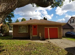 161 S Du Bois Ave, Elgin, IL 60123