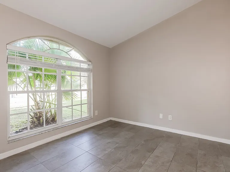 9726 Cypress Pond Ave — Photo 13