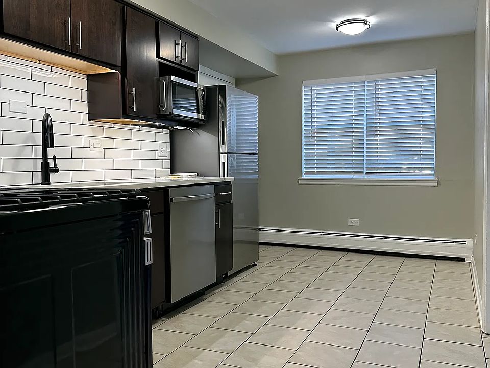 megu ③ 9232 Maple Ct, Morton Grove, IL 60053 | Redfin