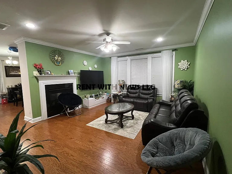 529 Finnbar Dr — Photo 11