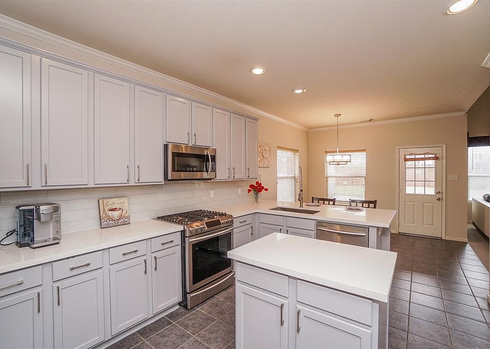 1st image of 3243 Brook Arbor Ln