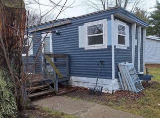 1970 E Pine River Rd, Midland, MI 48640