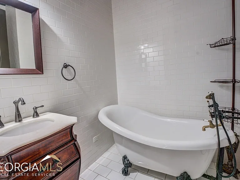 4173 Raphael St SW — Photo 17