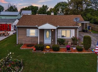 5100 Isherwood Dr, Niagara Falls, NY 14305