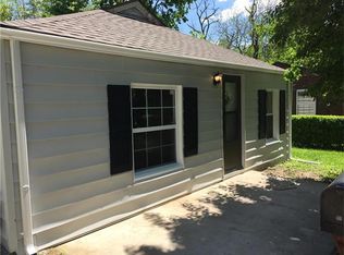 9425 Walnut St, Kansas City, MO 64114