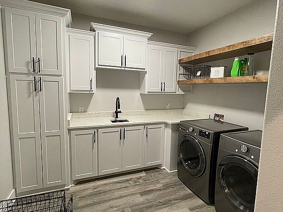 4th image of 145 Lillian Ln