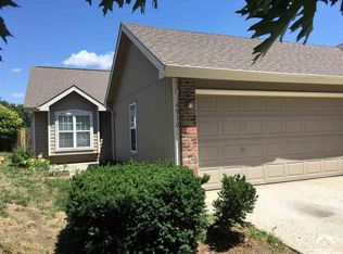4910 Stoneback Pl, Lawrence, KS 66047