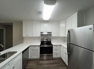 3 University Pl #B, Statesboro, GA 30458