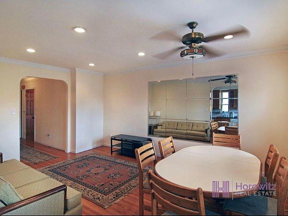 5th image of 2214 49th St Floor 2