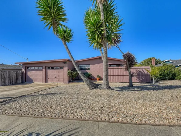 311 Johnson Pl, Marina, CA 93933