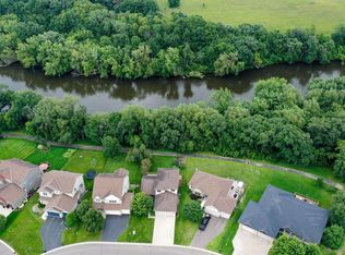 1986 Laquey Ave NE, Saint Michael, MN 55376