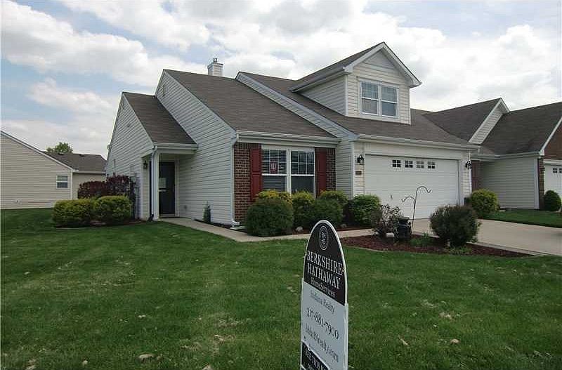 Exterior Front. Well maintained Patio home.  Recent roof.  On the pond.