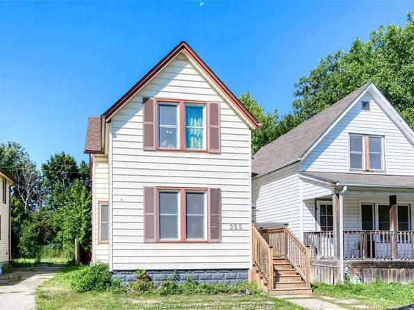 355 Bridge Ave, Windsor, ON N9B 2M3