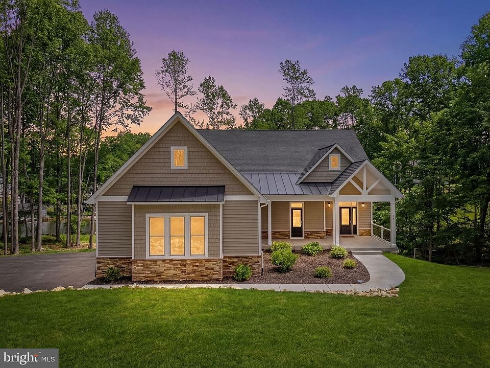 1st image of 44 Deep Creek Cir