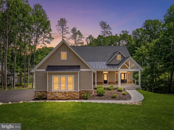 44 Deep Creek Cir, Bumpass, VA 23024