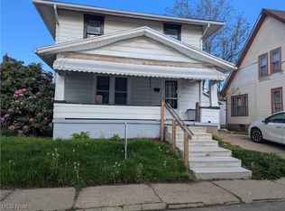 316 S 6th St, Coshocton, OH 43812